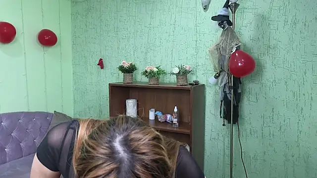 Snapshot of Nika_Kitten chatting on March 10, 6:12 pm Nika Kitten online show from March 10, 6:12 pm
