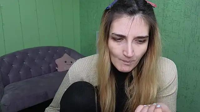 Nika Kitten online show from December 19, 9:27 am