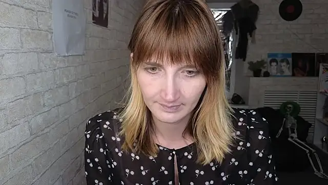 Nika Kitten online show from April 24, 10:50 am