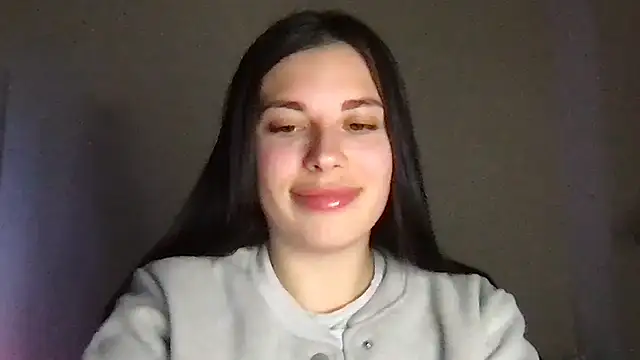 MoonriseGoddess online show from April 30, 8:26 pm