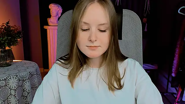 VivienLeeigh online show from January 10, 7:21 pm