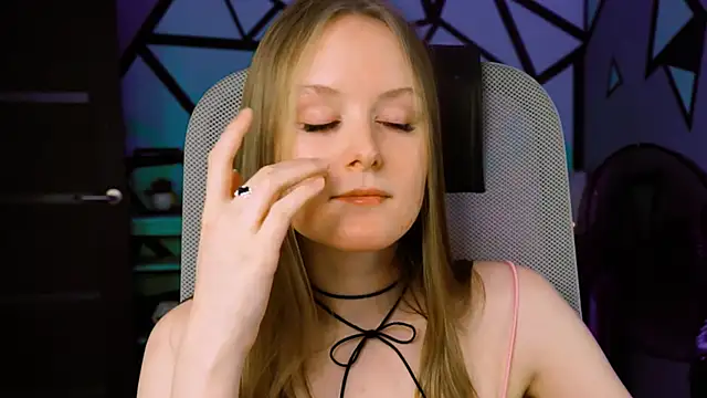 VivienLeeigh online show from January 19, 3:21 pm