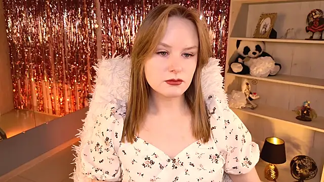 VivienLeeigh online show from May 22, 5:14 am