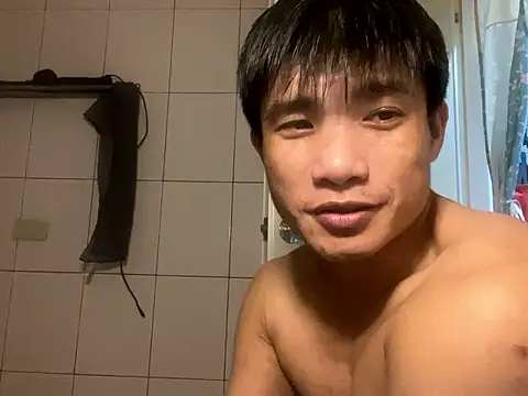 TaiwanSlutBitch online show from December 2, 9:17 pm