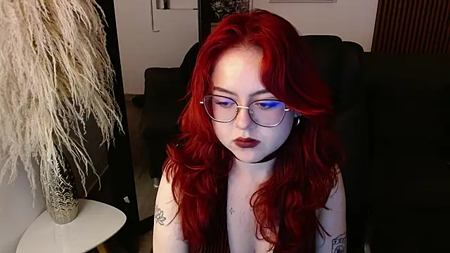 crimson tati  online show from December 24, 8:44 am