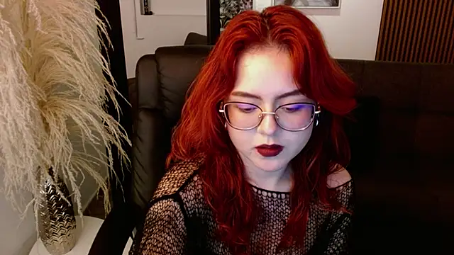 crimson tati  online show from January 9, 9:27 am