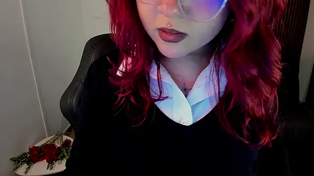 crimson tati  online show from September 12, 5:29 am