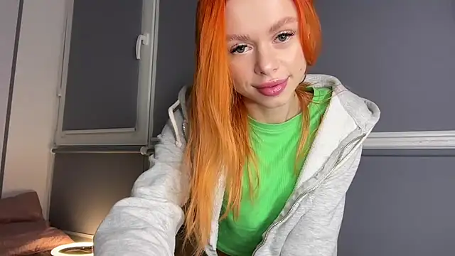 little fox alisa online show from December 3, 9:45 pm