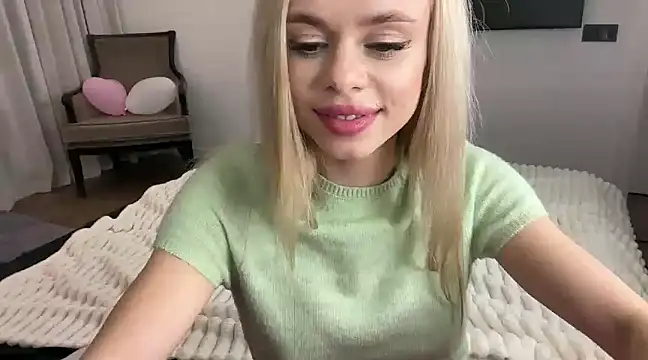 little fox alisa online show from March 8, 12:22 am