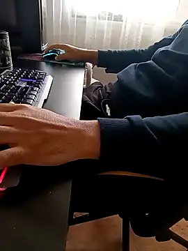 SertSikici022 online show from December 2, 10:28 am