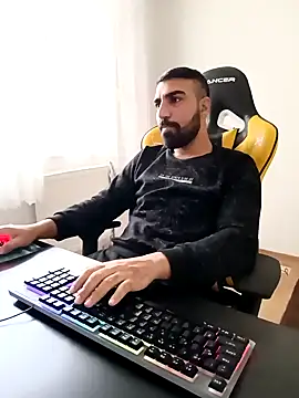 SertSikici022 online show from December 8, 11:46 am