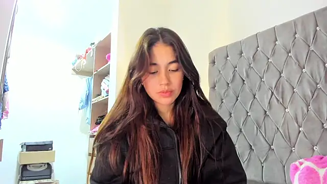 AriaMontgomery online show from January 11, 7:17 am