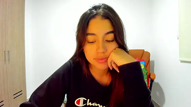 AriaMontgomery online show from March 1, 8:45 am