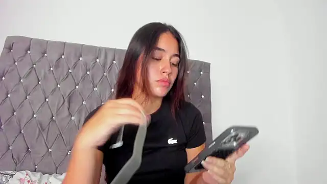 AriaMontgomery online show from September 18, 5:31 am