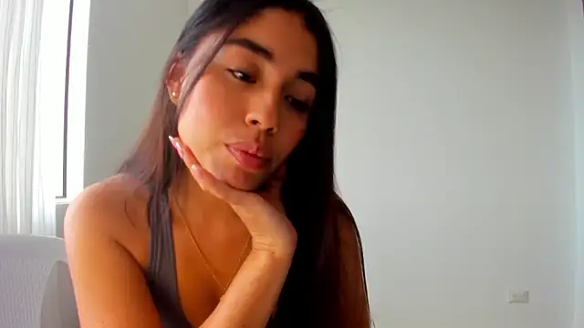 AriaMontgomery online show from March 19, 10:25 pm