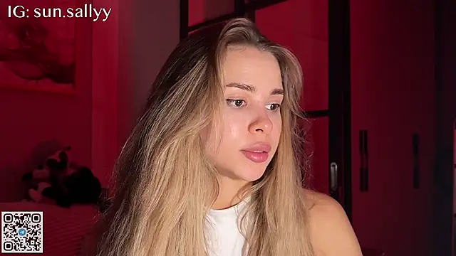 Snapshot of sunsally chatting on July 23, 9:46 pm sunsally online show from July 23, 9:46 pm