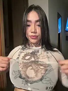 Nickiiiii online show from March 8, 5:55 am