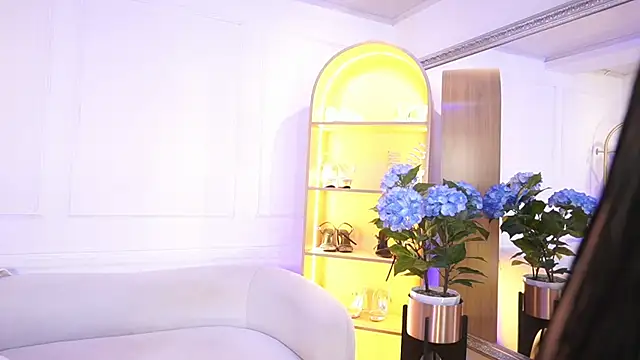 elasummer online show from January 14, 12:22 pm