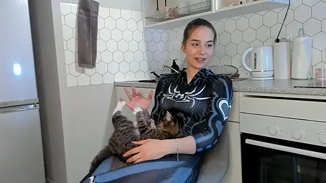 Tate Angel online show from December 15, 7:31 pm