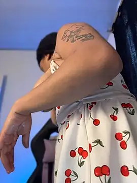 celine bell20 online show from April 22, 10:22 pm