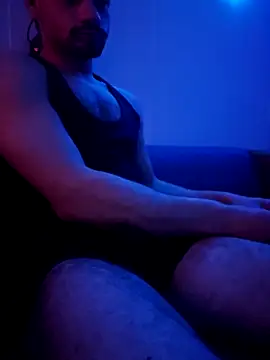 Amir334  online show from March 20, 12:48 am