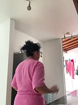 Sharongirl07 online show from April 21, 12:44 pm