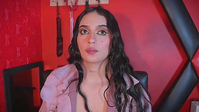 Monttserratt online show from April 21, 7:17 pm