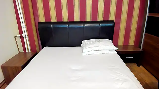 AshPage online show from December 2, 8:44 pm