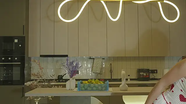 Snapshot of whisper_of_love chatting on October 28, 2:15 am whisper of love online show from October 28, 2:15 am