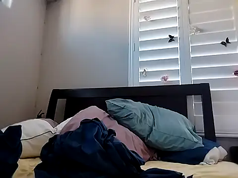 cloudyspun online show from February 21, 8:32 pm