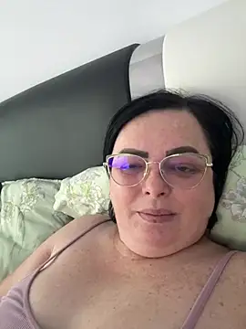 Amandamuller1982 online show from December 29, 7:28 am