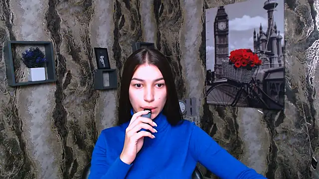 KarolinaRosse  online show from January 10, 7:04 am