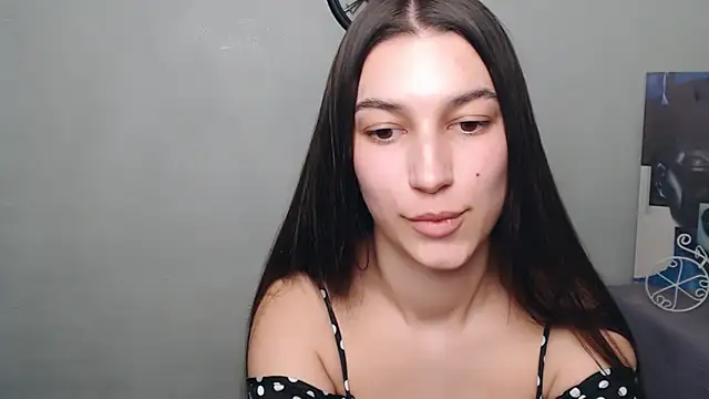KarolinaRosse  online show from March 14, 2:41 pm