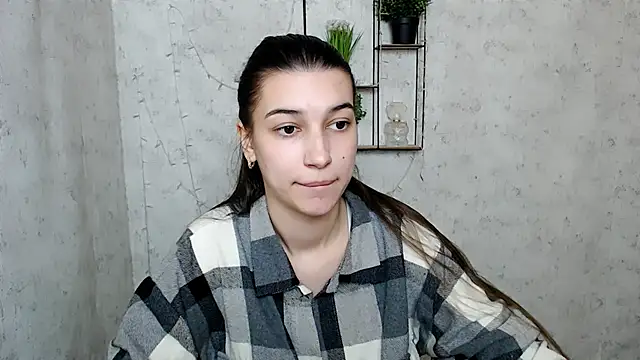 KarolinaRosse  online show from March 15, 10:35 am