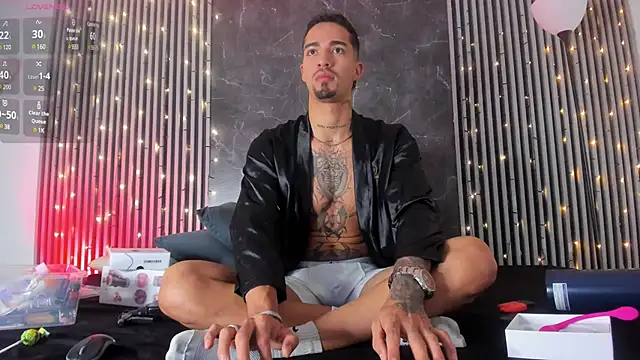 Duriel  online show from December 21, 12:06 pm