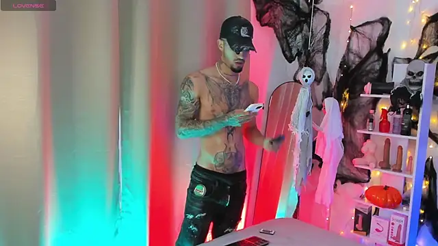 Duriel  online show from October 15, 5:46 pm