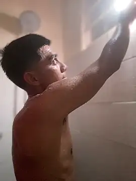 SkinnyHot444 online show from December 7, 9:50 am