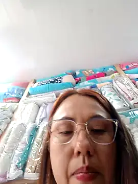 VIOLETA-25  online show from February 7, 8:10 pm