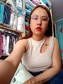 VIOLETA-25  online show from March 8, 8:46 pm