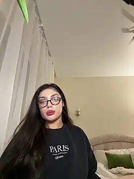 Sweet Khalifa  online show from January 25, 3:09 pm