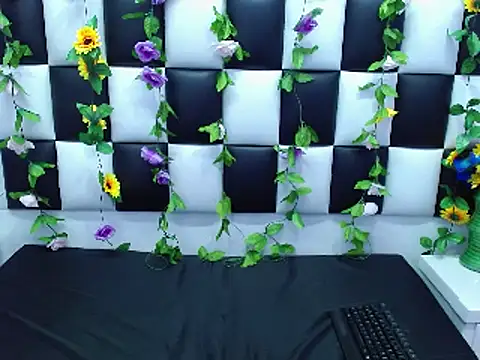 Snapshot of Morgana_Smit chatting on February 5, 1:22 pm Morgana Smit online show from February 5, 1:22 pm