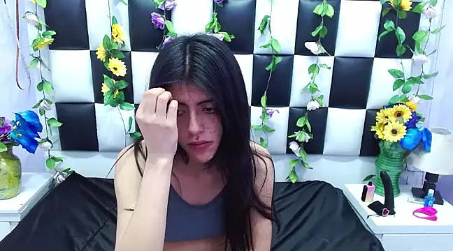 Snapshot of Morgana_Smit chatting on February 14, 7:23 pm Morgana Smit online show from February 14, 7:23 pm