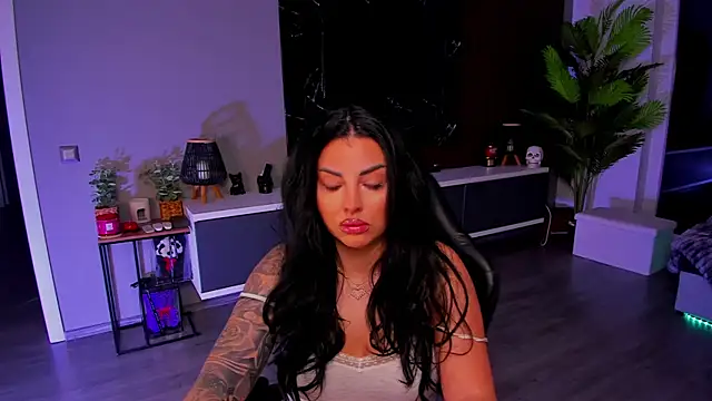 anemarieejolie online show from April 21, 5:28 pm