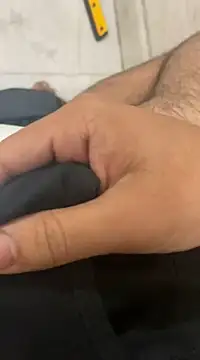 Snapshot of AbhishekFist chatting on December 9, 8:23 pm AbhishekFist online show from December 9, 8:23 pm