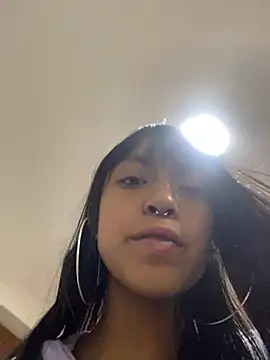 bonnie 18x online show from December 19, 2:23 am