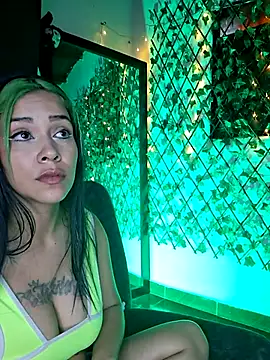 ethanandbrianna online show from March 12, 3:46 am