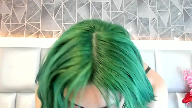 Im gaia online show from March 10, 4:14 pm