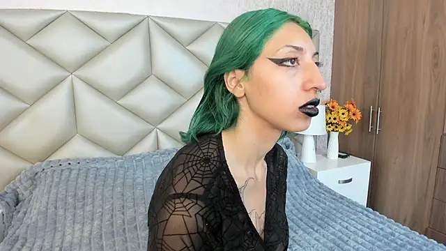 Im gaia online show from September 16, 12:28 pm