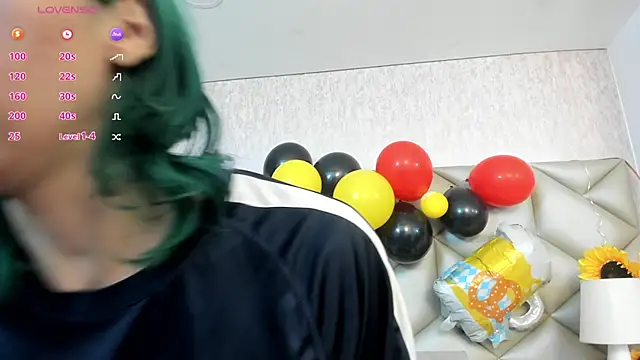 Im gaia online show from September 30, 1:05 pm