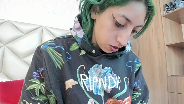 Im gaia online show from November 15, 12:34 pm